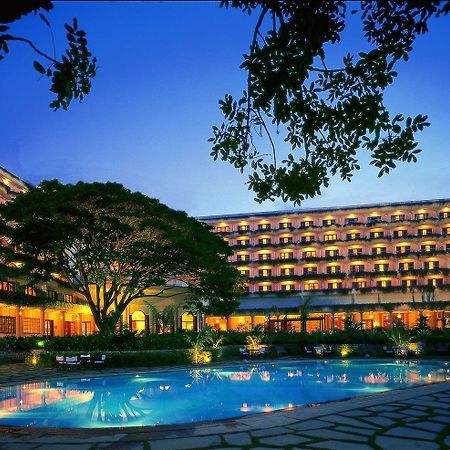 فندق ذا أوبروي بنجلور بنغالور المظهر الخارجي الصورة The Imperial Hotel