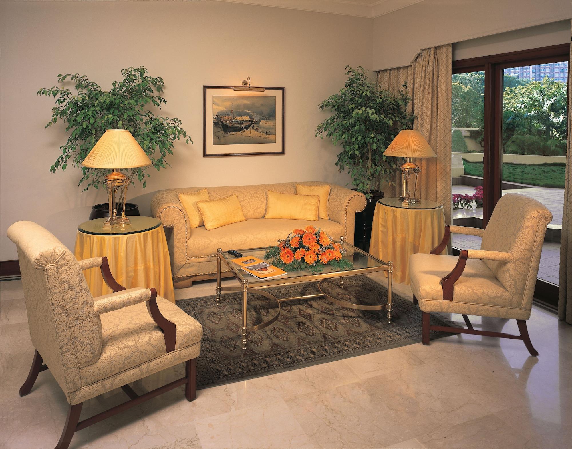 فندق ذا أوبروي بنجلور بنغالور المظهر الخارجي الصورة A living room